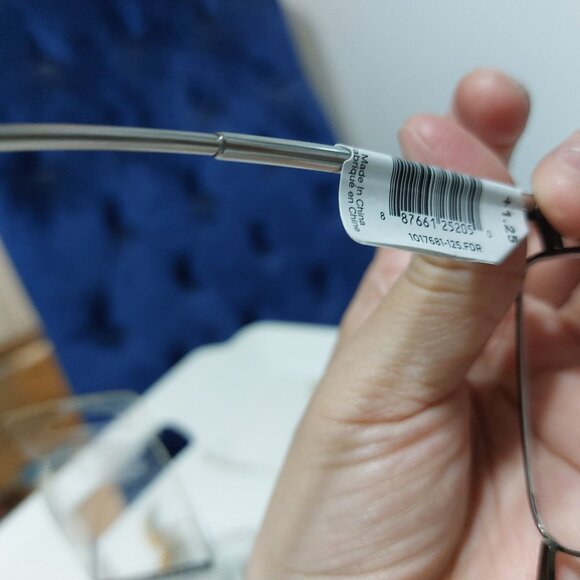 Foster Grant MicroVision Compact Reading Glasses FOLDING INTO MINI  1.25 Power - Picture 15 of 16